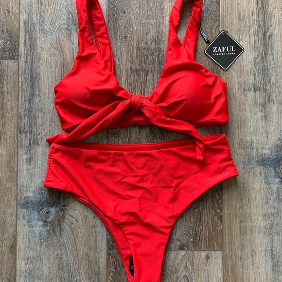 Zaful knotted bikini - Picture 1 of 2